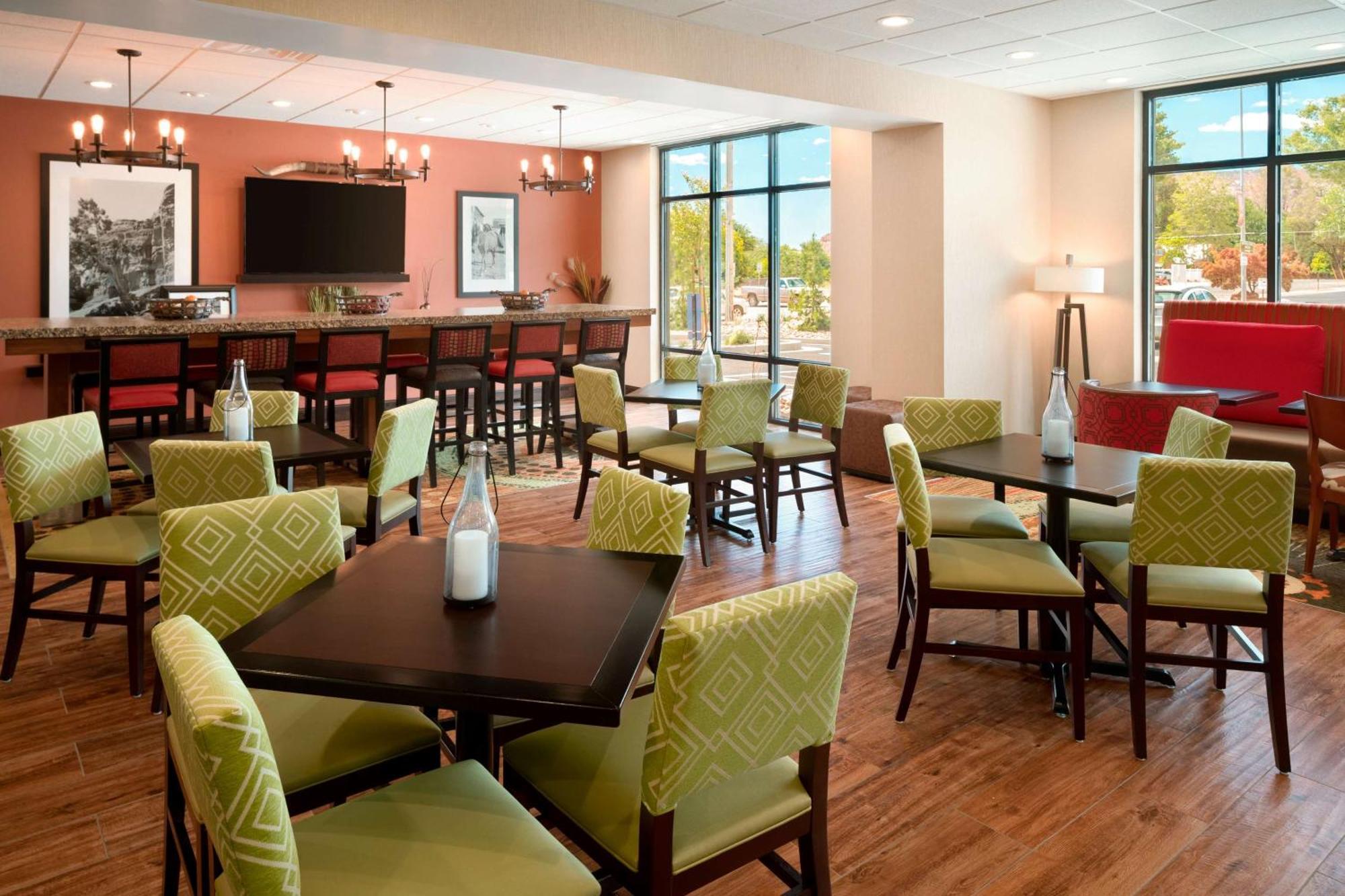 Hampton Inn Kanab Exteriör bild